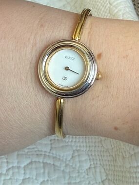 Gucci Watch 1100L Silver Bezel ONLY